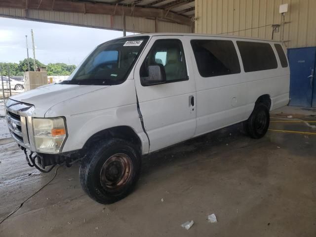 2011 Ford Econoline E350 Super Duty Wagon