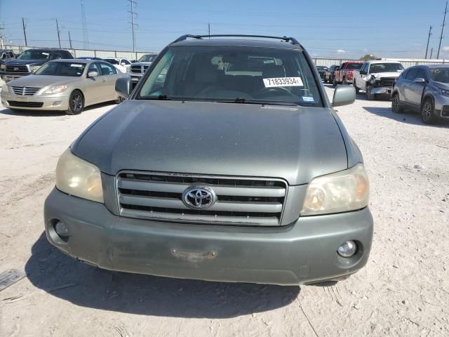 2004 Toyota Highlander