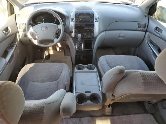 2006 Toyota Sienna CE