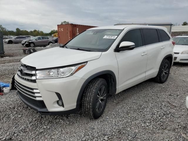 2017 Toyota Highlander LE