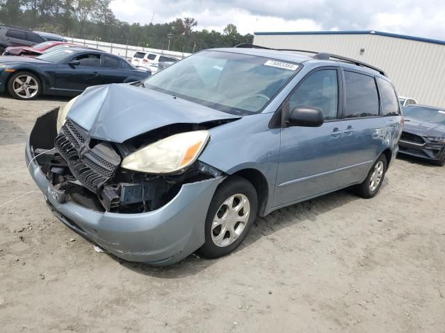 2005 Toyota Sienna CE