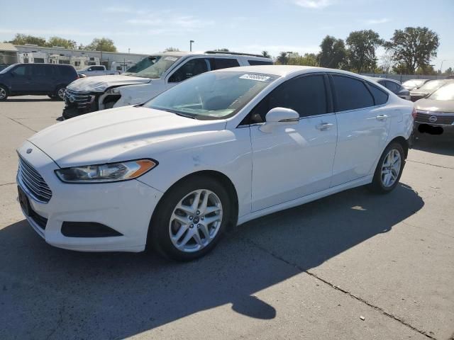 2016 Ford Fusion SE