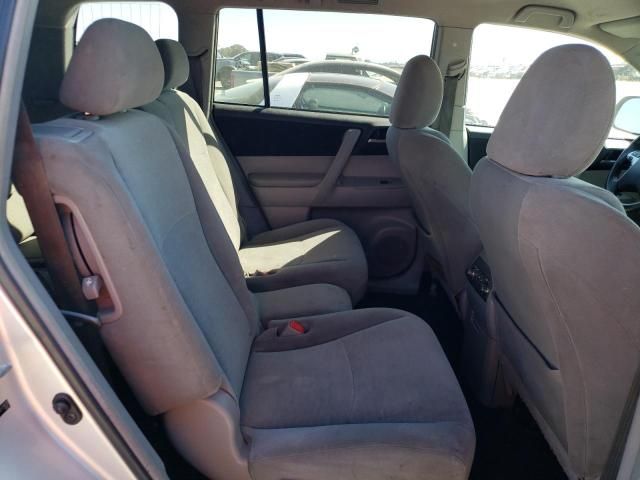 2013 Toyota Highlander Base