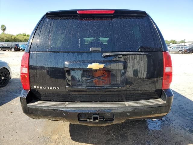 2014 Chevrolet Suburban C1500 LT