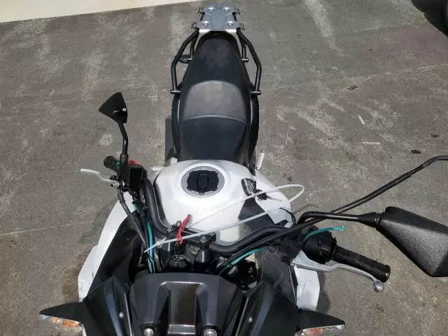 2020 Kawasaki KLE300 B