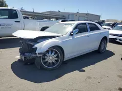 Carros salvage sin ofertas aún a la venta en subasta: 2011 Chrysler 300 Limited