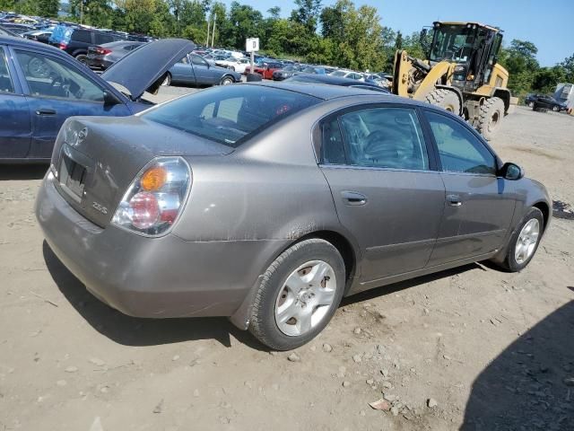 2003 Nissan Altima Base