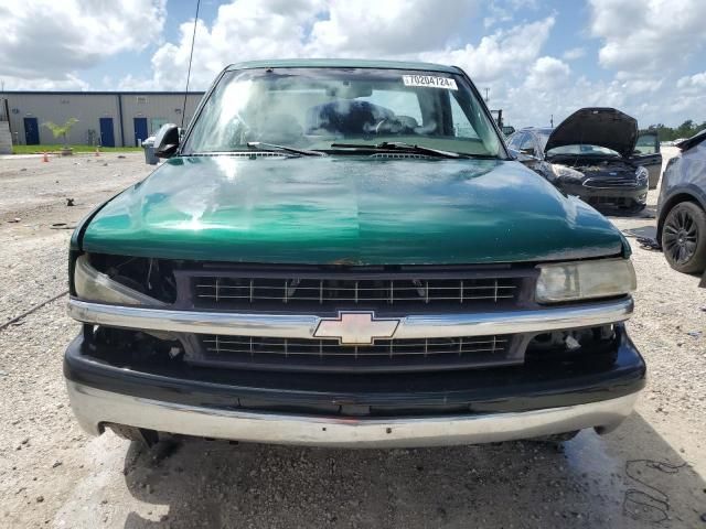 2000 Chevrolet Silverado C1500