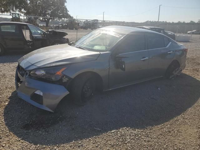 2019 Nissan Altima S