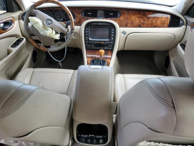 2004 Jaguar XJ8