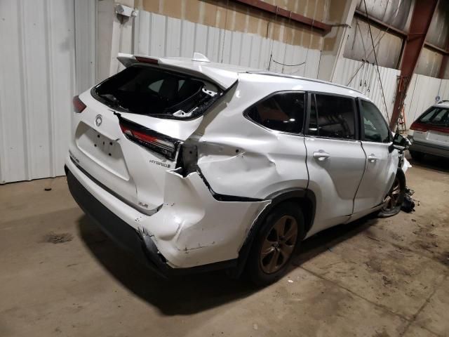 2023 Toyota Highlander Hybrid Bronze Edition