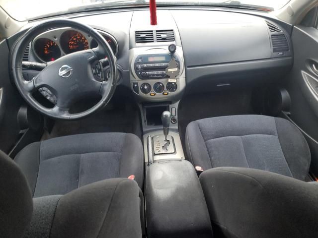 2004 Nissan Altima Base