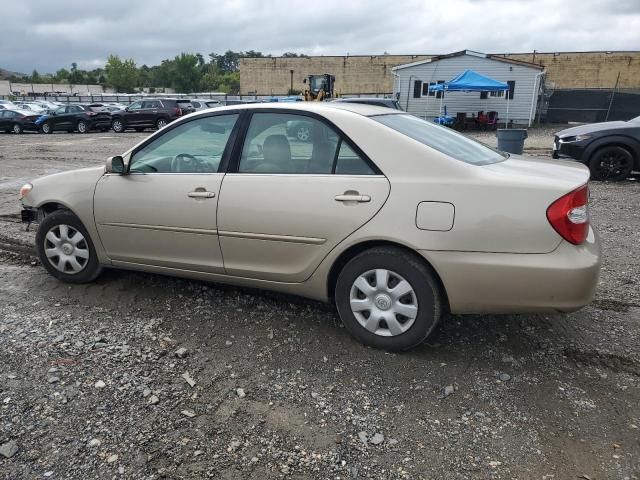 2004 Toyota Camry LE