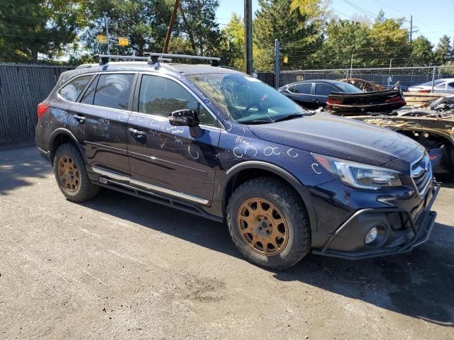 2018 Subaru Outback Touring