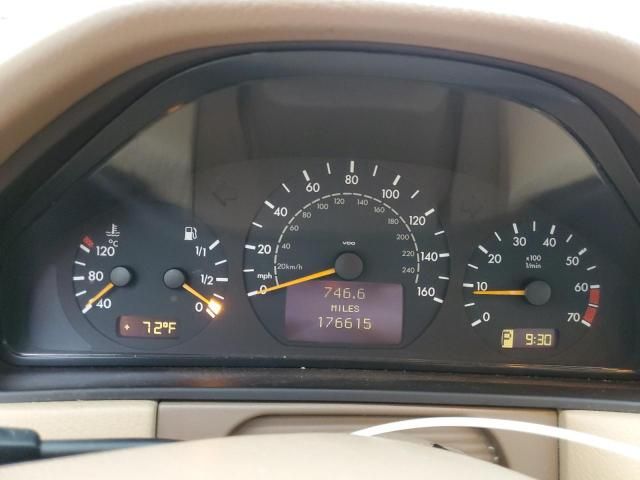 2000 Mercedes-Benz E 320