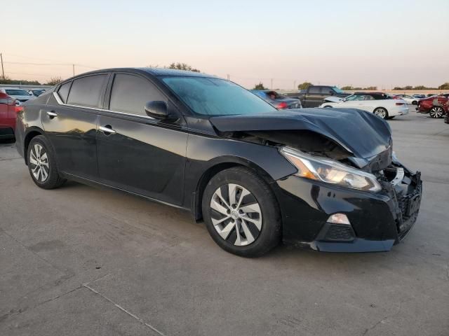 2019 Nissan Altima S