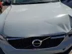 2019 Volvo XC40 T5 Momentum