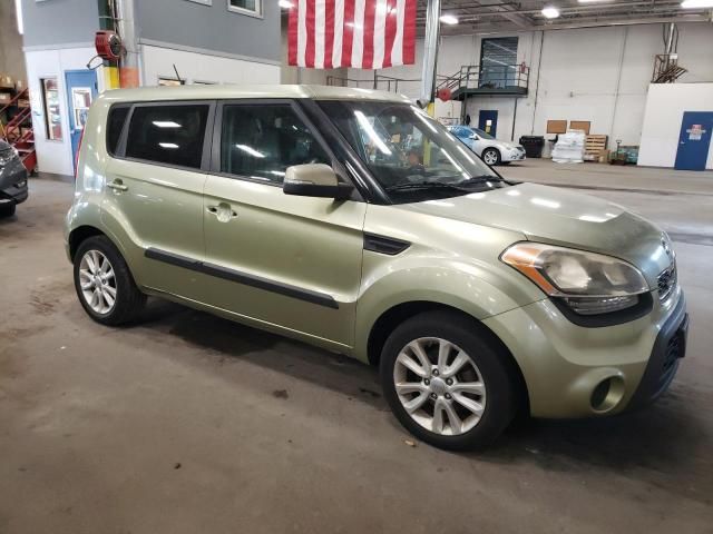 2013 KIA Soul +