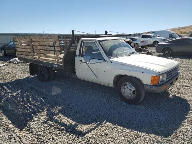 1988 Toyota Pickup Cab Chassis RN75