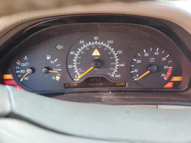 1999 Mercedes-Benz E 320