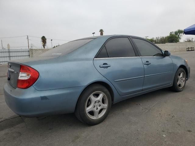 2004 Toyota Camry LE