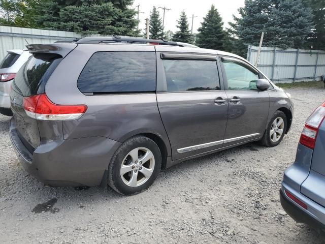 2012 Toyota Sienna XLE