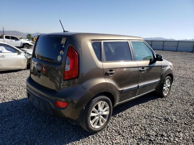 2013 KIA Soul +