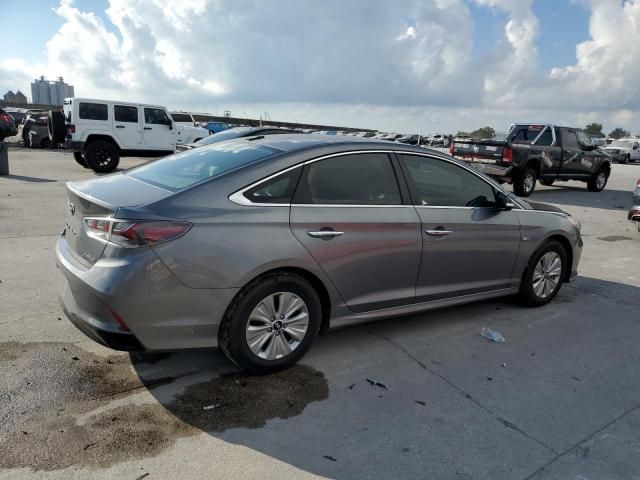 2018 Hyundai Sonata Hybrid