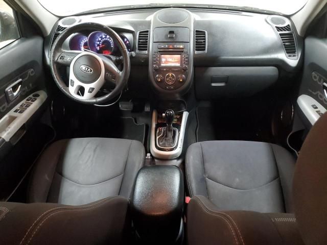 2012 KIA Soul +