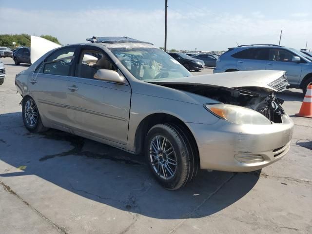 2004 Toyota Camry LE