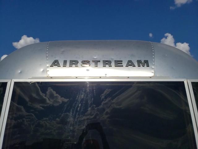 2017 Airstream Flying CLO