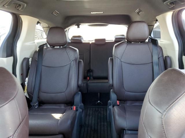 2023 Toyota Sienna Limited