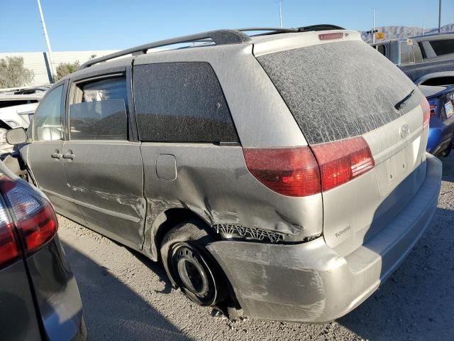 2005 Toyota Sienna CE