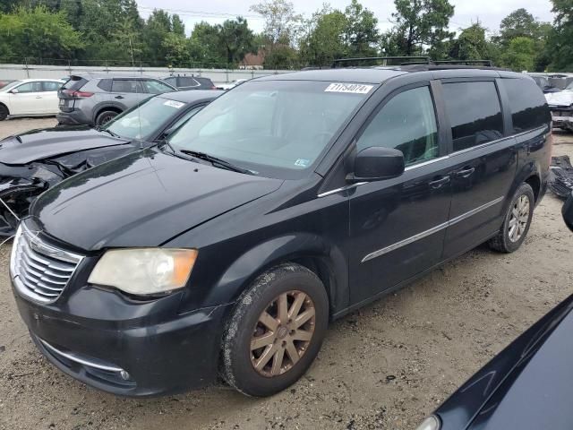 2011 Chrysler Town & Country Touring L