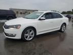 2013 Volkswagen Passat SEL