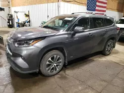 Toyota salvage cars for sale: 2021 Toyota Highlander Hybrid XLE