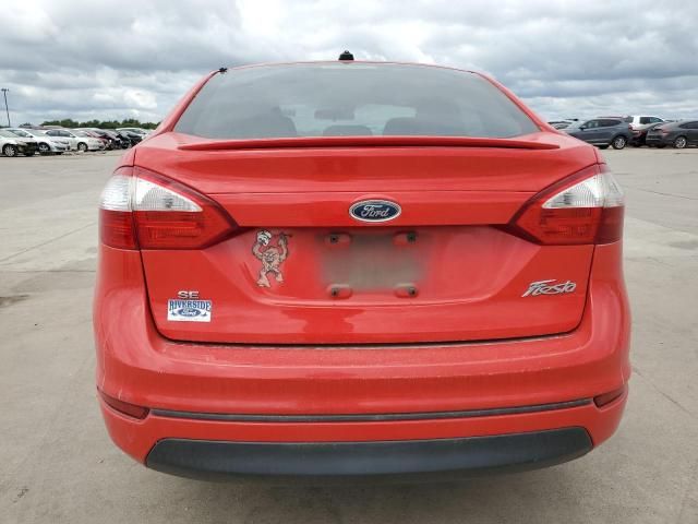 2014 Ford Fiesta SE