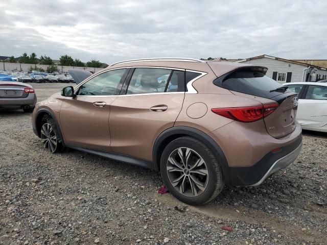 2017 Infiniti QX30 Base