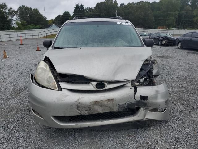 2007 Toyota Sienna CE