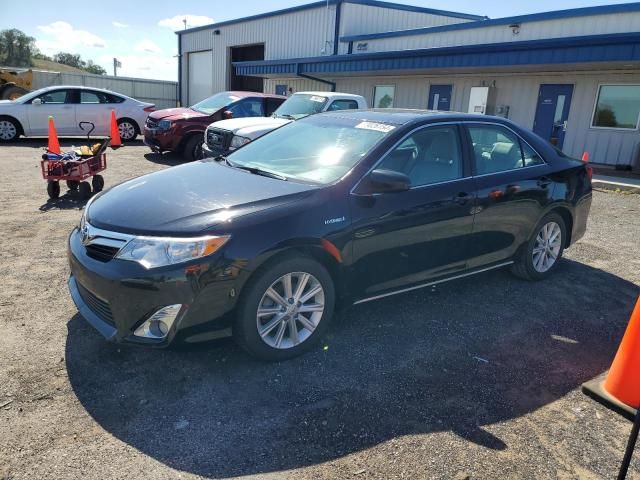 2013 Toyota Camry Hybrid