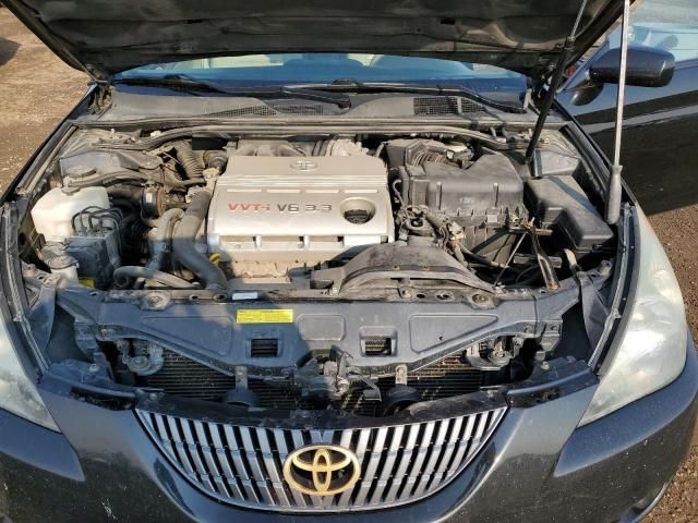 2005 Toyota Camry Solara SE