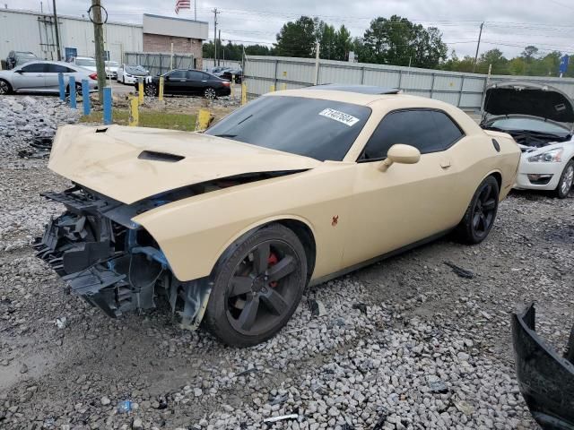 2015 Dodge Challenger SXT Plus