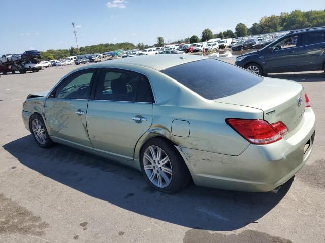 2010 Toyota Avalon XL