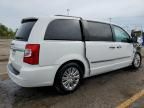 2015 Chrysler Town & Country Touring L