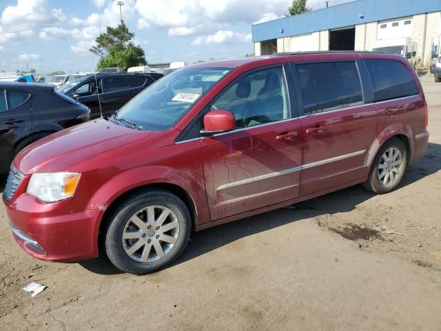 2015 Chrysler Town & Country Touring