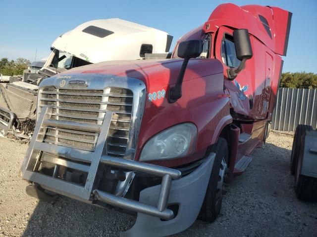 2016 Freightliner Cascadia 125