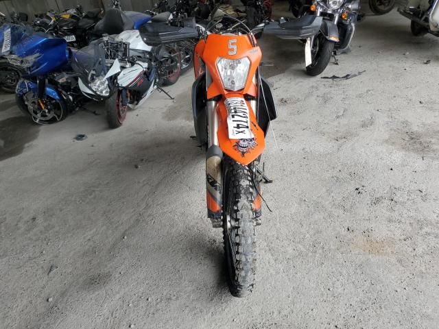 2023 KTM 690 Enduro R