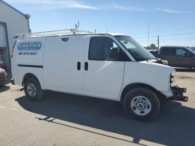 2010 GMC Savana G2500