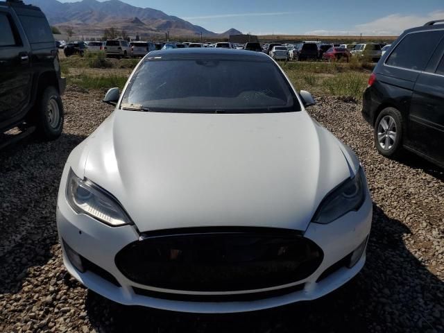 2015 Tesla Model S