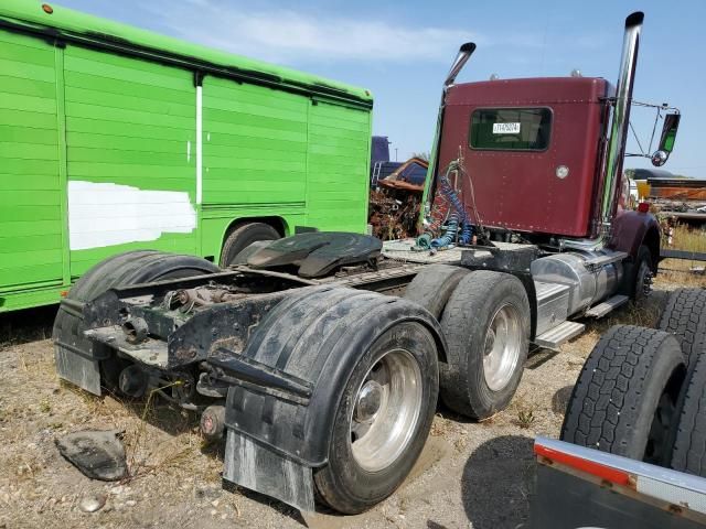 1996 Kenworth Construction T800